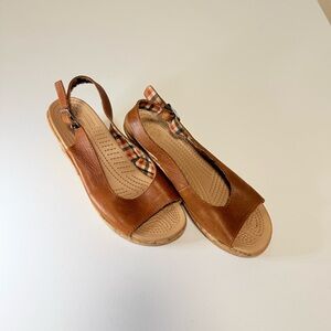 Crocs A-Leigh Leather Cork Wedge Slingback Sandals Brown Size 9